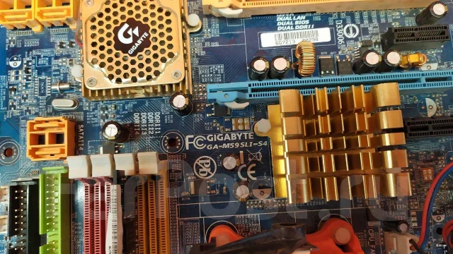 Socket AM2 ����