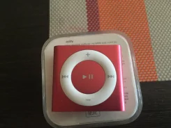 Apple iPod shuffle 4. ����