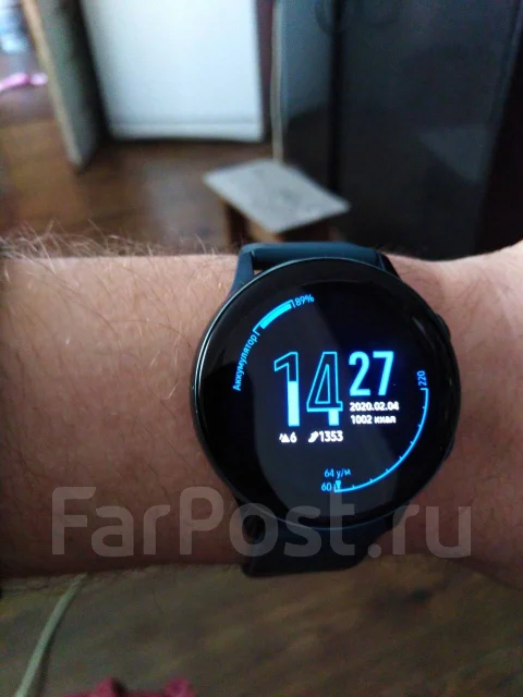 Samsung Galaxy Watch Active. GPS, NFC ����