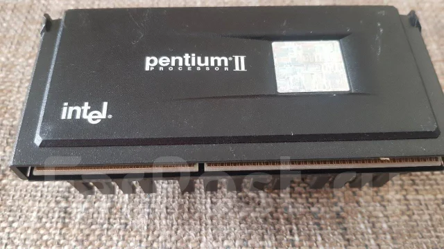 Intel Pentium II ����
