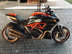 Ducati Diavel Carbon. 1 200����. ��., ��������, ��� ���, ��� �������. ��� ����� �� ������ ����