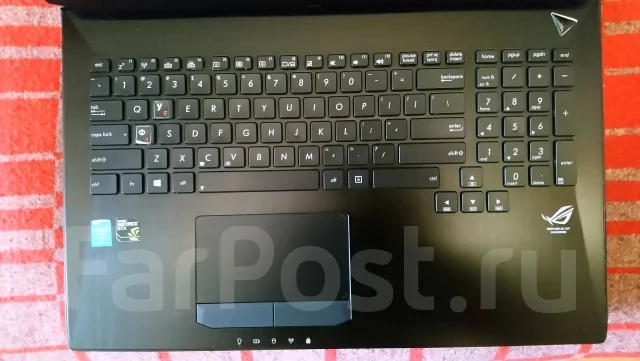 Asus ROG G750JW. 17", ��� 8 ��, ���� 1 000���, WiFi: 1, Bluetooth: 1 ����