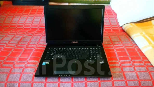 Asus ROG G750JW. 17", ��� 8 ��, ���� 1 000���, WiFi: 1, Bluetooth: 1 ����