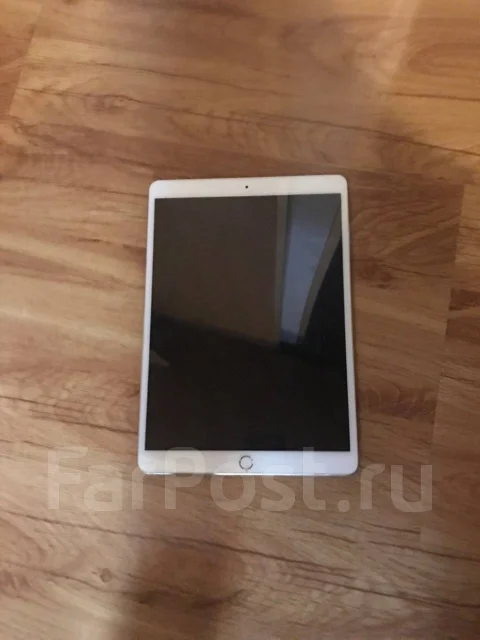Apple iPad Pro 10.5 ����