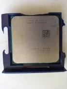AMD Athlon X4 ����