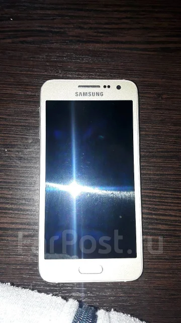 Samsung Galaxy A3 2015. �/�, �������, 4G LTE, Dual-SIM, NFC ����