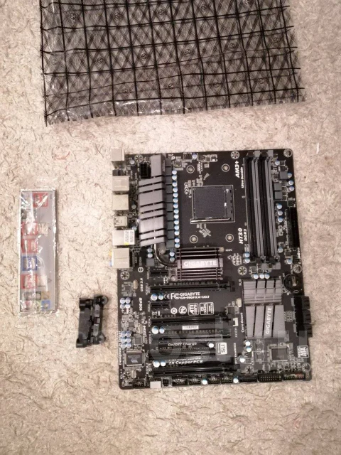 AMD 990FX ����