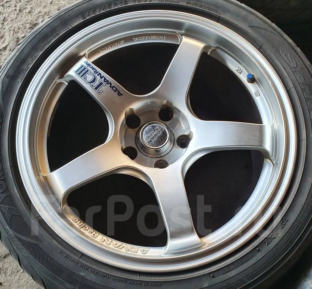Advan Racing TCIII. 8.5x18", 5x114.3, ET31 ����