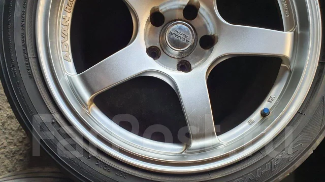 Advan Racing TCIII. 8.5x18", 5x114.3, ET31 ����