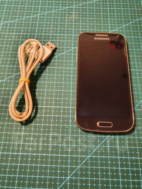 Samsung Galaxy S4 Mini. �/�, ������, 3G ����