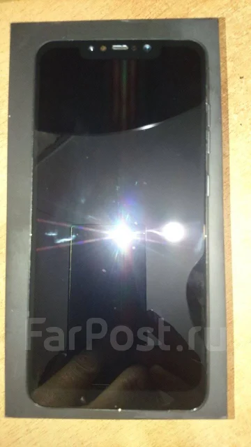 Xiaomi Pocophone F1. �/�, �����, 3G, 4G LTE, Dual-SIM ����