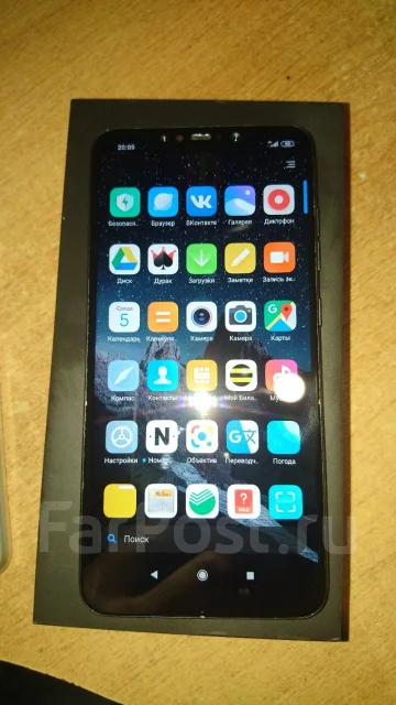 Xiaomi Pocophone F1. �/�, �����, 3G, 4G LTE, Dual-SIM ����