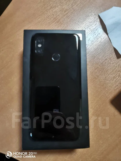Xiaomi Mi8. �/�, ������, 3G, 4G LTE, Dual-SIM, NFC ����