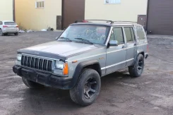 Jeep Cherokee ����