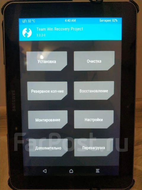 Samsung Galaxy Tab 8.9 ����