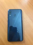 Samsung Galaxy A30. �/�, ������, 3G, 4G LTE, Dual-SIM, NFC ����