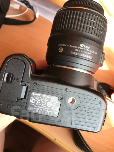 Nikon D3100 ����
