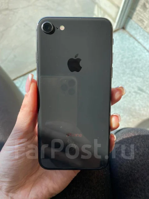 Apple iPhone 8. �/�, �����, 4G LTE, ����������, NFC ����