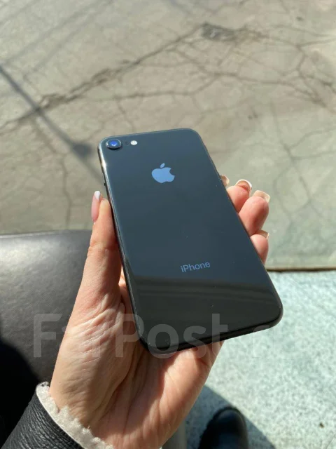 Apple iPhone 8. �/�, �����, 4G LTE, ����������, NFC ����