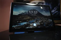Lenovo. �/�, 16 ��