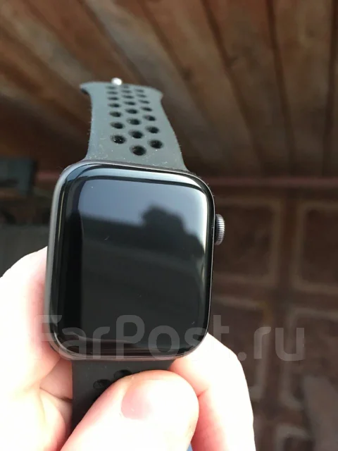 Apple Watch Series 4. GPS ����