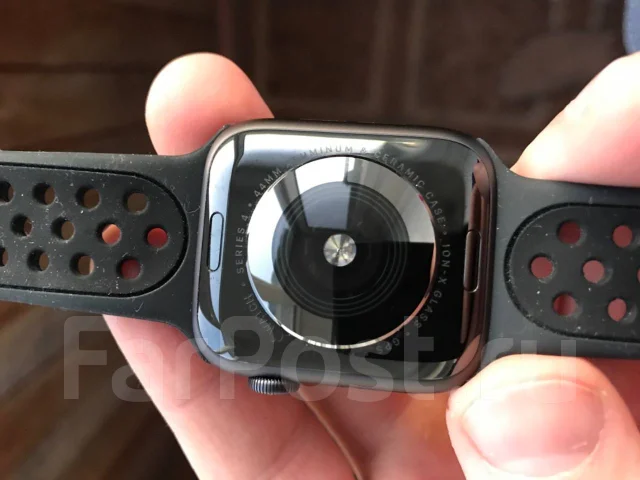 Apple Watch Series 4. GPS ����