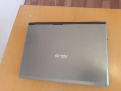 Asus X51L. ��� 2048 ��, ���� 147���, WiFi