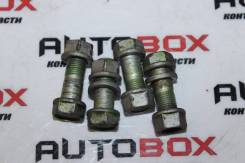    Toyota Kluger ACU25 90119-10756 