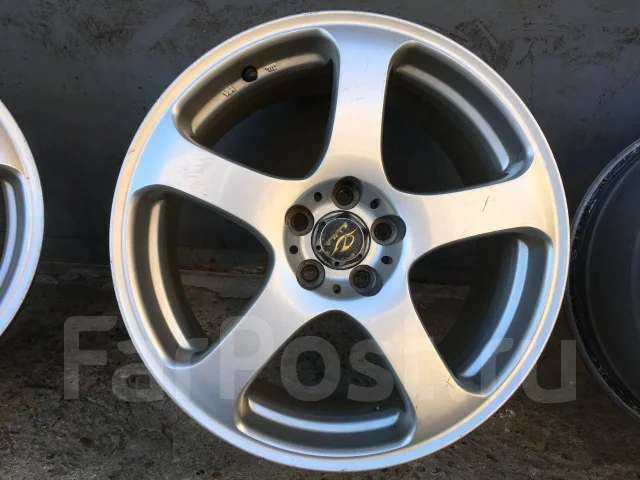 Topy Zina. 8.0x17", 5x100, ET48 ����