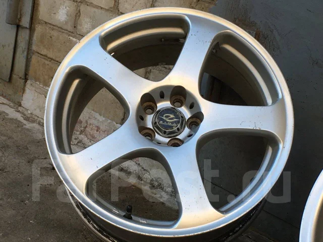 Topy Zina. 8.0x17", 5x100, ET48 ����