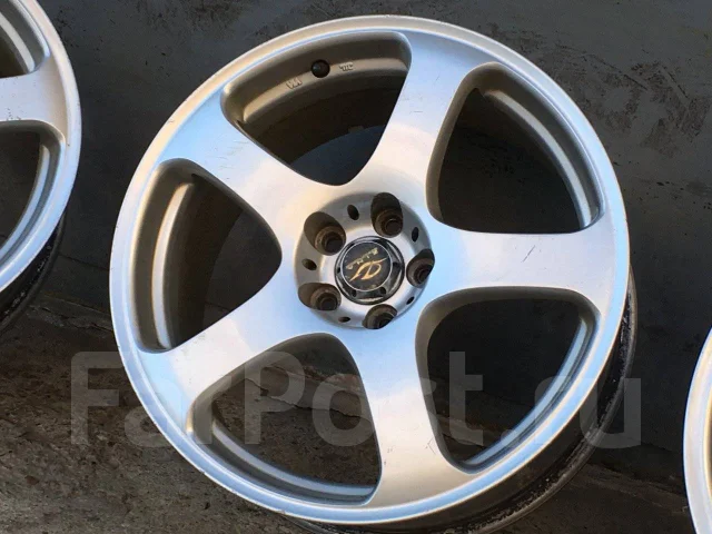 Topy Zina. 8.0x17", 5x100, ET48 ����