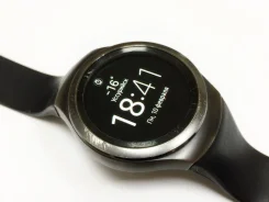 Samsung Gear S2. GPS, NFC, IP68 ����