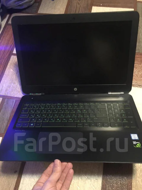 HP Pavilion 15-bc404ur. 15.6", 2,3����, ��� 16 ��, WiFi: 1, Bluetooth: 1 ����