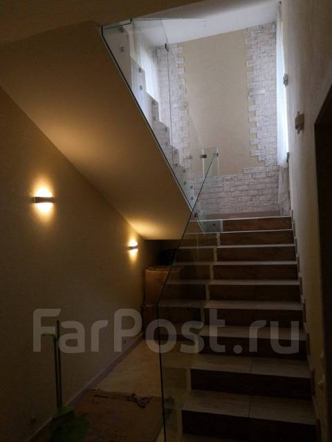 Установка стеклянных перегородок, душевых ограждений, перил, фартуков ...