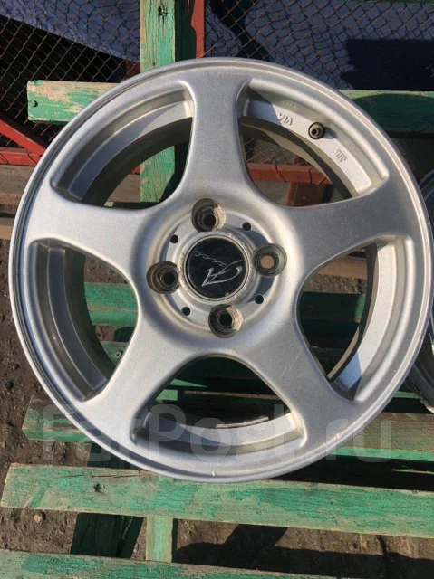 Azect. 5.5x14", 4x100, ET40 ����