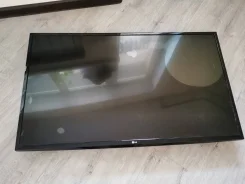 LG 43UH610V. LED ����