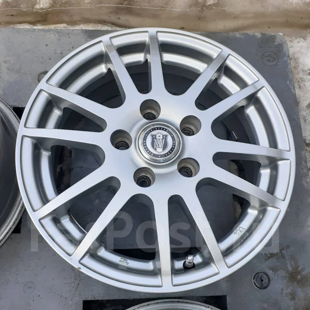 Velox Nirvana. 6.0x15", 5x114.3, ET43, �� 73���. ����