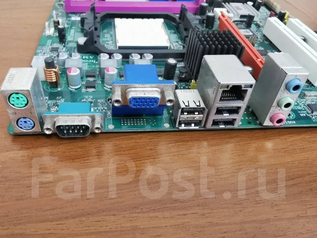 Socket AM2+ ����