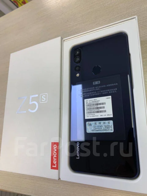 Lenovo Z5s. �����, ������, 3G, 4G LTE, Dual-SIM, NFC ����