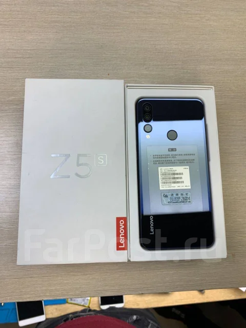Lenovo Z5s. �����, ������, 3G, 4G LTE, Dual-SIM, NFC ����