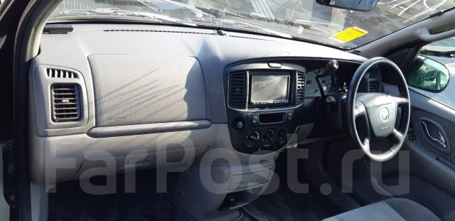 Mazda Tribute. EPFW, AJ ����