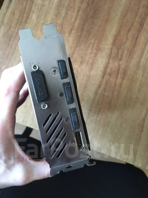 GeForce GTX 1060 ����