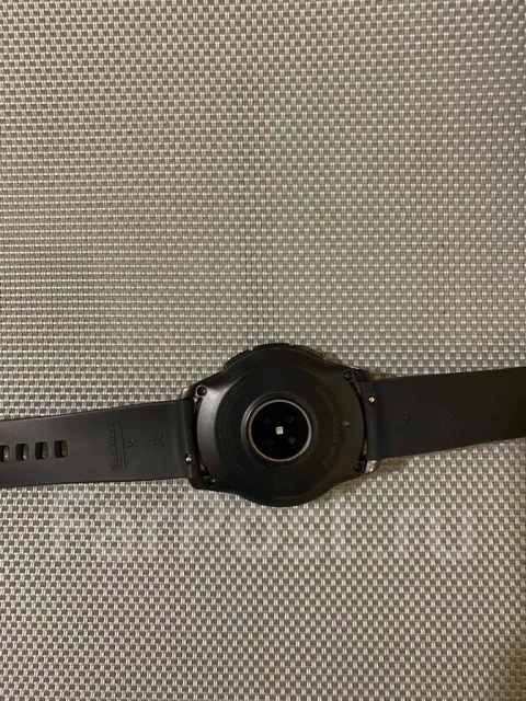 Samsung Galaxy Watch. GPS, NFC, IP68 ����