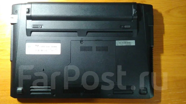 Asus Eee PC VX6 Lamborghini. 12.1", 1,8����, ��� 4 ��, ���� 300���, WiFi: 1, Bluetooth: 1, ����������� �� 4��. ����