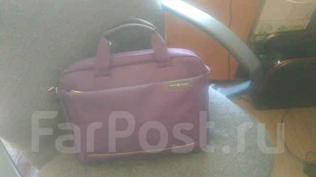 Asus Eee PC VX6 Lamborghini. 12.1", 1,8����, ��� 4 ��, ���� 300���, WiFi: 1, Bluetooth: 1, ����������� �� 4��. ����