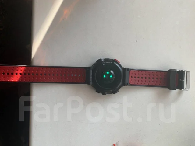 Garmin Forerunner 235. GPS, IP68 ����
