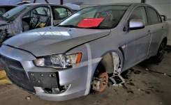 Mitsubishi Galant Fortis. CY4A0105761, 4B11AY2817 ����