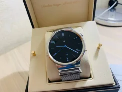 Huawei Watch. IP67 ����