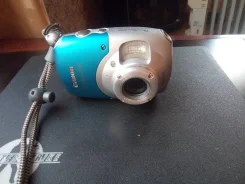 Canon PowerShot D10 ����