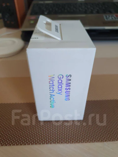 Samsung Galaxy Watch Active. GPS, NFC, IP68 ����